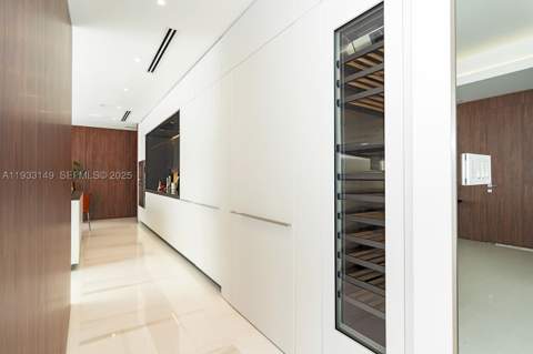 300 Biscayne Blvd Way 1901, Miami FL - photo 20 of 57