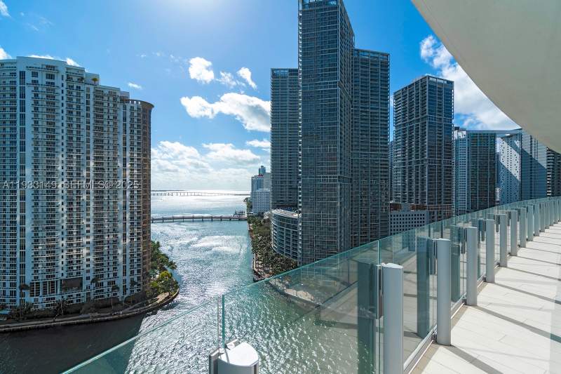 5 bedroom Condominium at 300 Biscayne Blvd Way 1901, Aston Martin Residences, Miami — photo 3