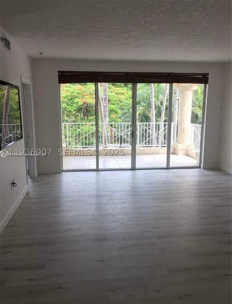 2 bedroom Condominium at 1824 Brickell Ave 2B, Villa Brickell Condo, Miami — photo 4