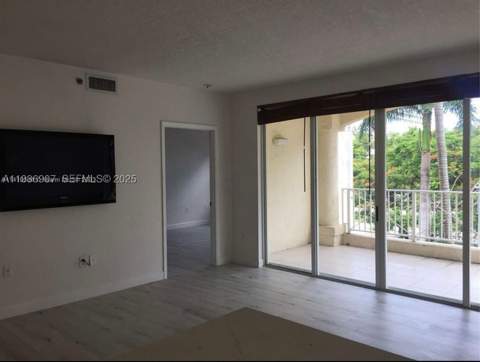 1824 Brickell Ave 2B, Miami FL - photo 8 of 13