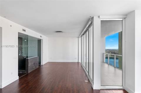 1040 Biscayne Blvd 4108, Miami FL - photo 9 of 16
