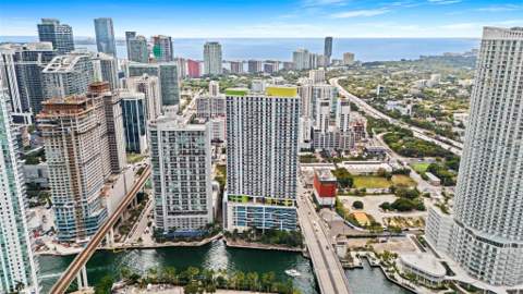 185 SW 7th Street 4403, Miami FL - photo 11 of 24