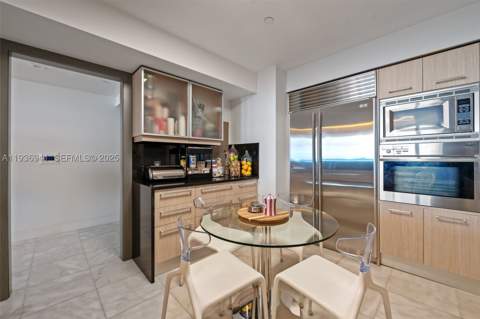 1331 Brickell Bay Dr 2907, Miami FL - photo 6 of 29