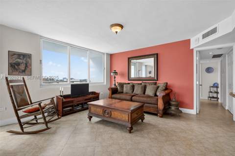7135 Collins Ave 1015, Miami Beach FL - photo 12 of 41