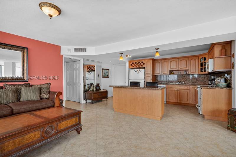 2 bedroom Condominium at 7135 Collins Ave 1015, Burleigh House Condo, Miami Beach — photo 5