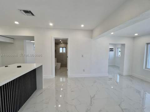 542 E 20th St, Hialeah FL - photo 19 of 36