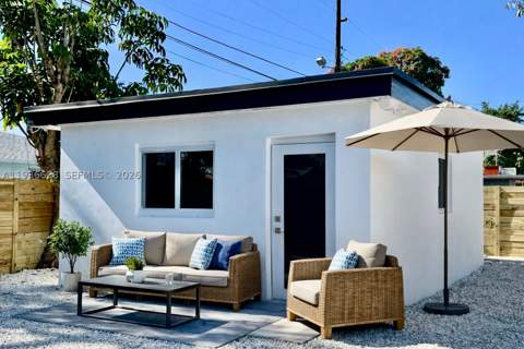 542 E 20th St, Hialeah FL - photo 6 of 36