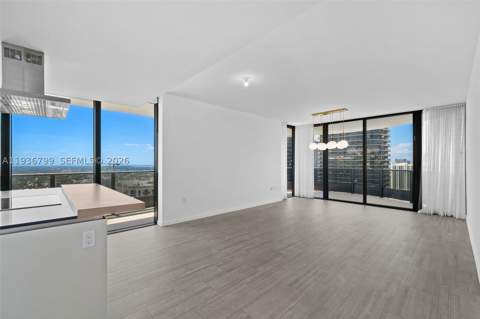 1000 Brickell Plz 4212, Miami FL - photo 6 of 22