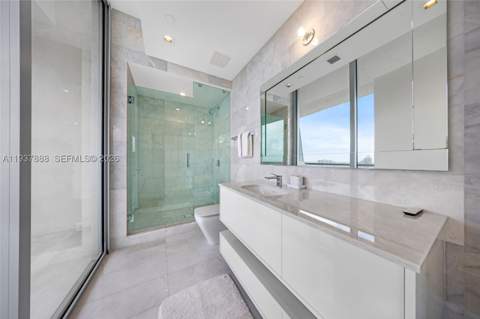18501 Collins Ave 2502, Sunny Isles Beach FL - photo 22 of 28