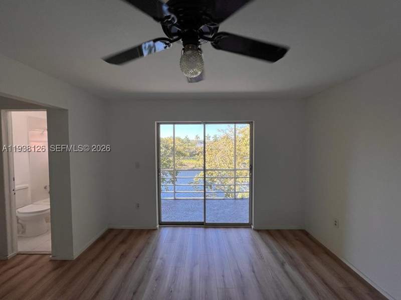 1 bedroom Condominium at 20520 NW 15th Ave 221, Enclave At The Park Condo, Miami Gardens — photo 4