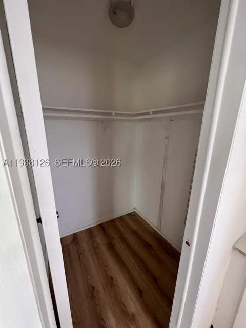 20520 NW 15th Ave 221, Miami Gardens FL - photo 6 of 11