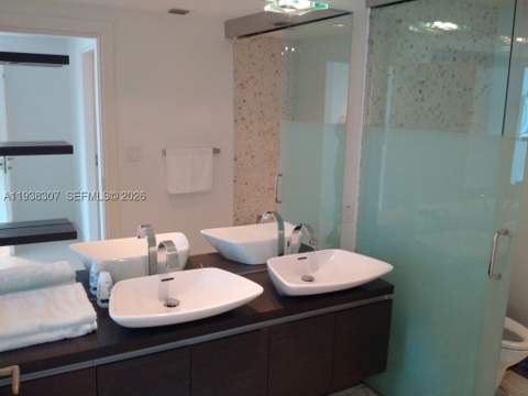 200 Biscayne Boulevard Way 906, Miami FL - photo 7 of 44
