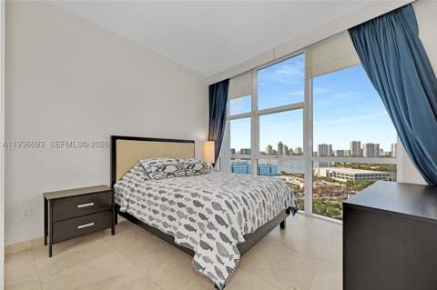18101 Collins Ave 1609, Sunny Isles Beach FL - photo 12 of 25