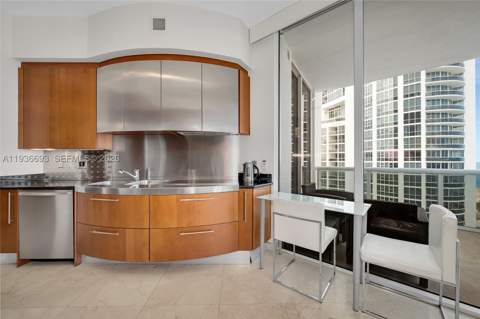 18101 Collins Ave 1609, Sunny Isles Beach FL - photo 14 of 25