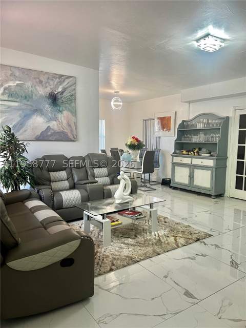 289 NW 109th St, Miami FL - photo 11 of 22