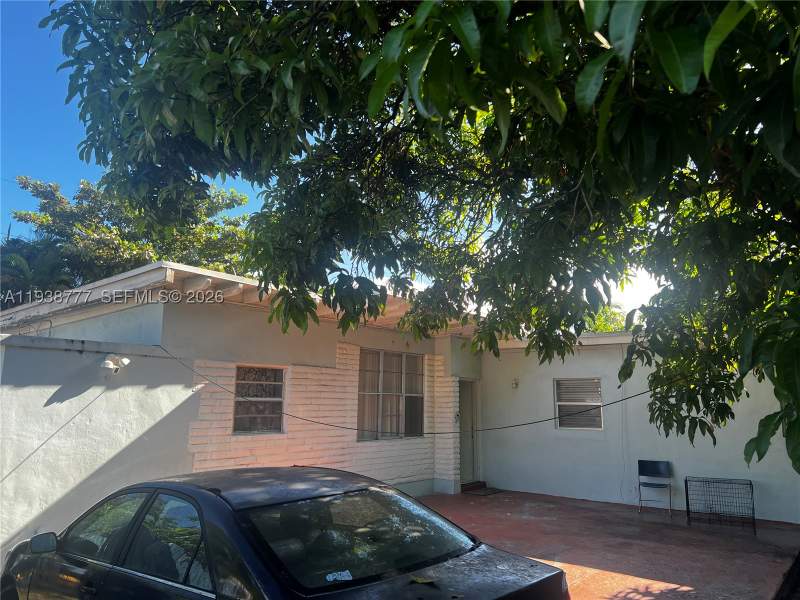 3 bedroom SingleFamilyResidence at 289 NW 109th St, West Miami Shores Sec D, Miami — photo 2