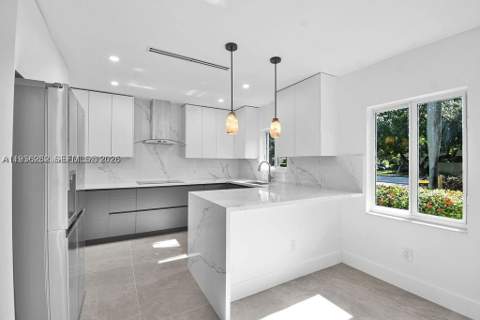 7902 SW 67th Ave, South Miami FL - photo 10 of 26