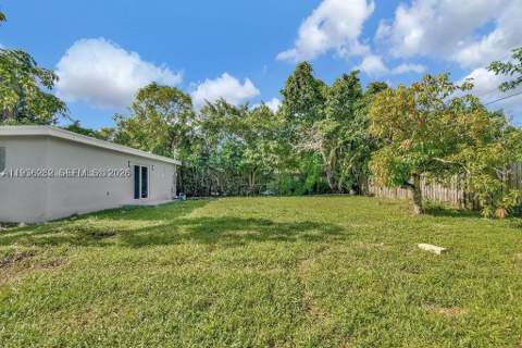 7902 SW 67th Ave, South Miami FL - photo 20 of 26