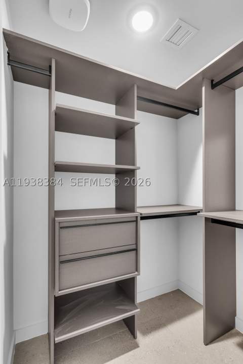 11 NE 6th Street 1607, Miami FL - photo 15 of 56