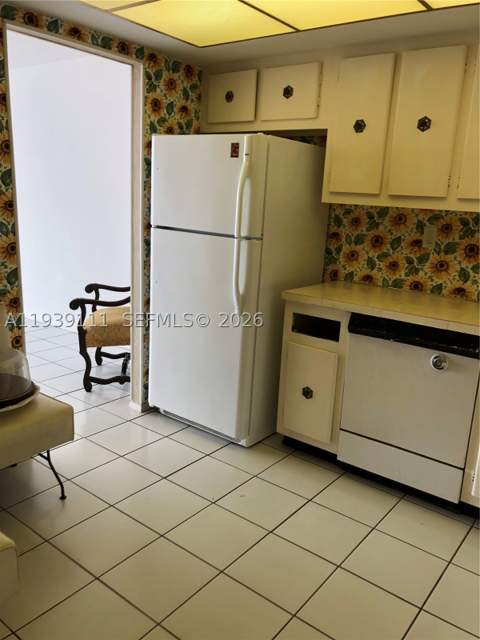 18011 Biscayne Blvd 1403, Aventura FL - photo 13 of 22