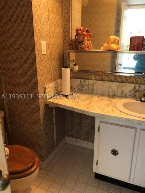 18011 Biscayne Blvd 1403, Aventura FL - photo 18 of 22