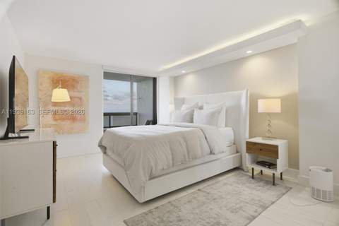 2555 Collins Ave 2105, Miami Beach FL - photo 8 of 15