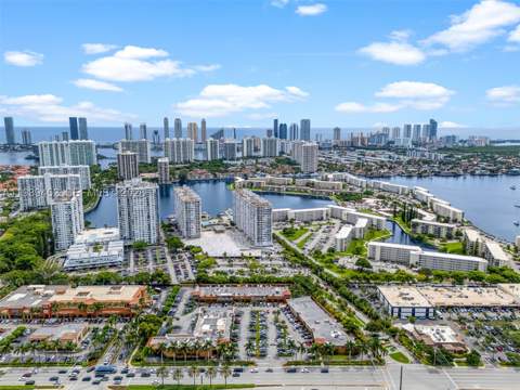18021 Biscayne Blvd 304, Aventura FL - photo 14 of 50