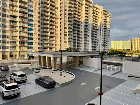 18021 Biscayne Blvd 304, Aventura FL - photo 17 of 50