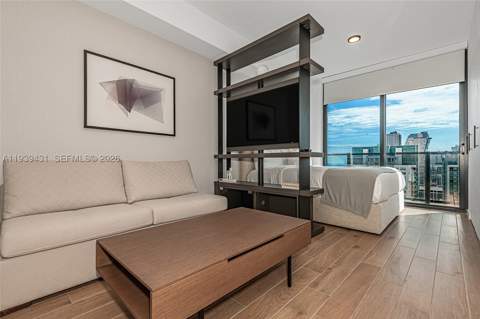 398 NE 5th St 4512, Miami FL - photo 13 of 23