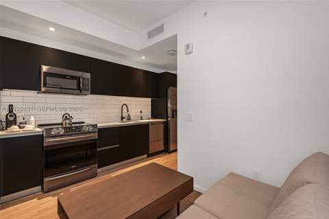398 NE 5th St 4512, Miami FL - photo 17 of 23