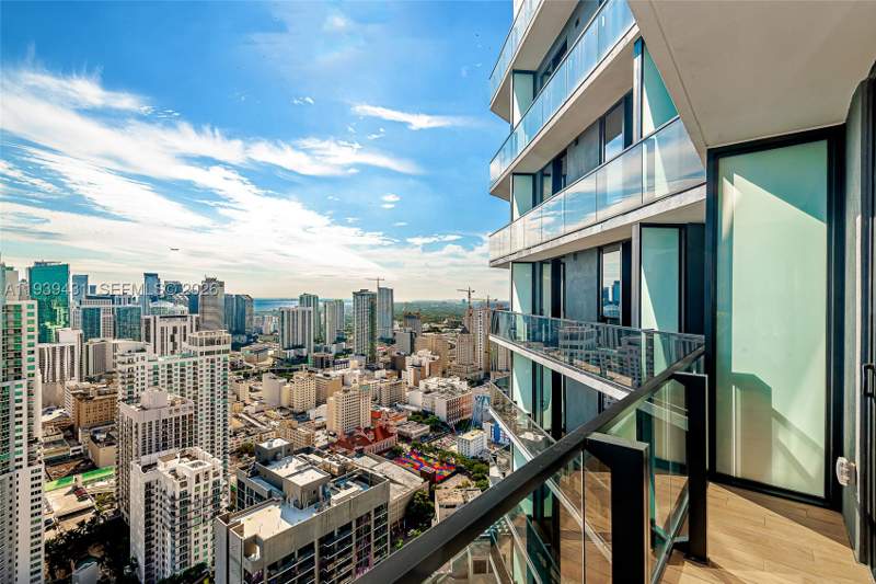 0 bedroom Condominium at 398 NE 5th St 4512, Map Of Miami Dade Co. FL., Miami — photo 2