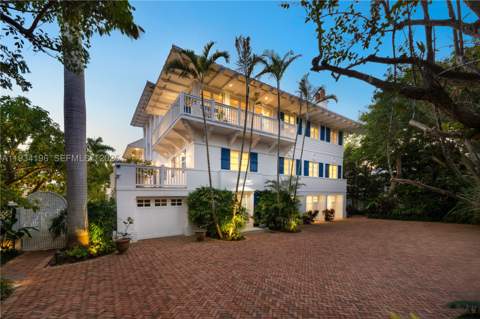 100 Cape Florida Dr, Key Biscayne FL - photo 11 of 68