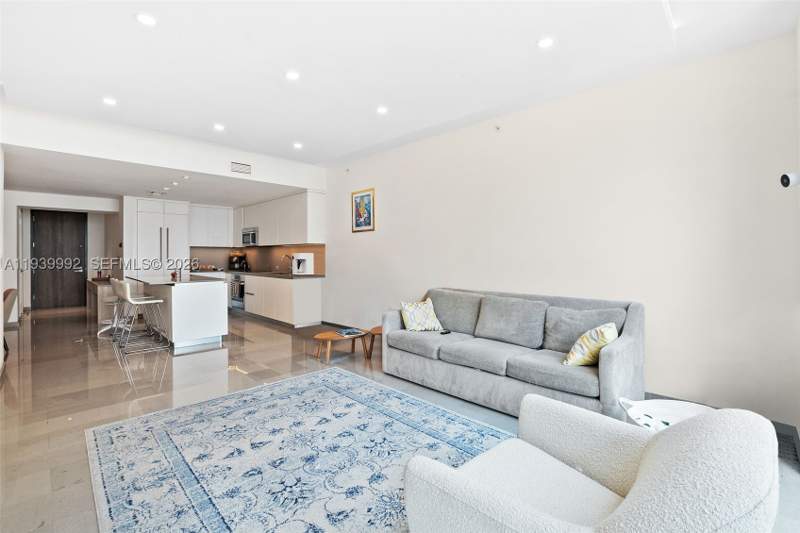3 bedroom Condominium at 68 SE 6th Street 805, Reach Condo, Miami — photo 3