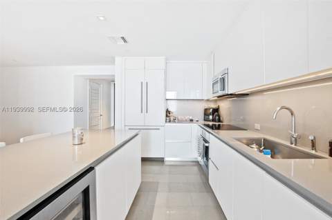 68 SE 6th Street 805, Miami FL - photo 7 of 23