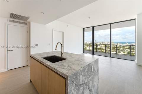 500 Alton Rd 2207, Miami Beach FL - photo 13 of 16