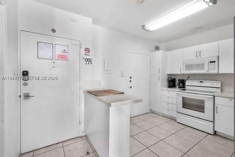 5601 Collins Ave 825, Miami Beach FL - photo 21 of 39