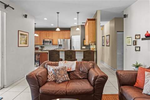 8209 SW 173rd Terrace, Palmetto Bay FL - photo 12 of 21