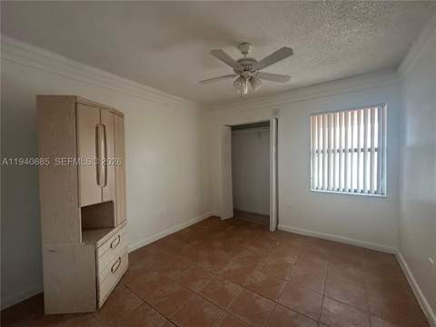 5851 W 20th Ave 409, Hialeah FL - photo 11 of 15