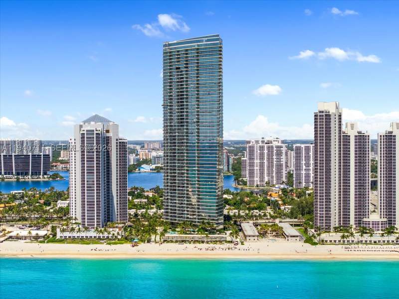4 bedroom Condominium at 18975 Collins Ave 302, 18975 Collins Condo, Sunny Isles Beach — photo 3