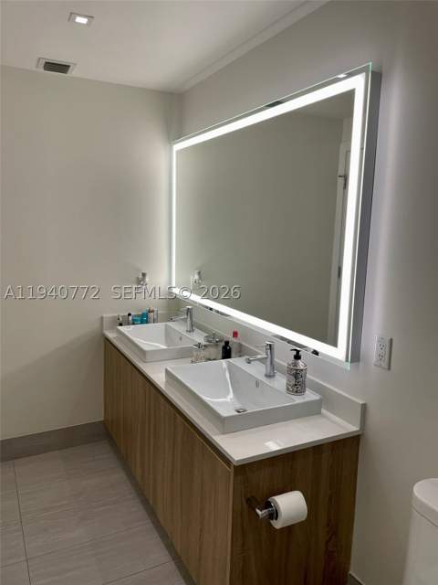 2960 NE 207th St 714, Aventura FL - photo 6 of 15