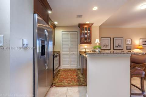 100 Andalusia Ave 609, Coral Gables FL - photo 10 of 28