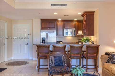 100 Andalusia Ave 609, Coral Gables FL - photo 8 of 28