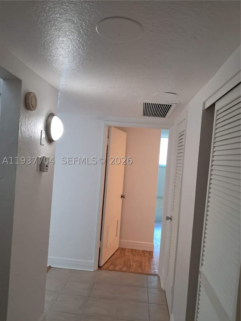 1 bedroom Condominium at 19380 Collins Ave 806, Oceanview Building B Cond, Sunny Isles Beach — photo 5