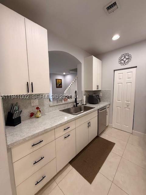 2279 NE 42nd Cir, Homestead FL - photo 8 of 35