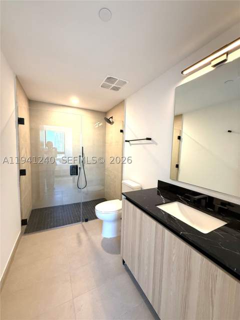 225 N Miami Ave 3505, Miami FL - photo 8 of 33