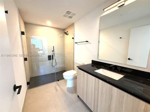225 N Miami Ave 3505, Miami FL - photo 9 of 33