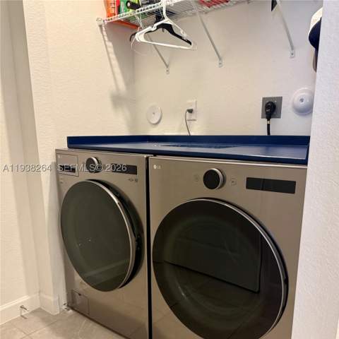 23049 SW 129th Pl, Miami FL - photo 11 of 29