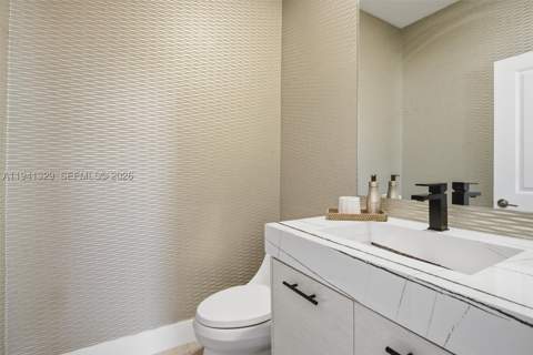 4250 NW 83rd Ave, Doral FL - photo 22 of 78