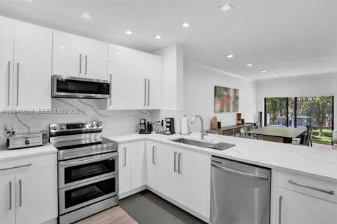 21150 Jib Ct J12, Aventura FL - photo 9 of 55