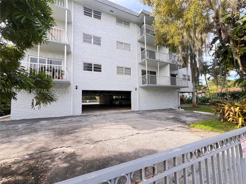 1 bedroom Condominium at 12290 NE 11th Ct 203, Gold Coast Condo, North Miami — photo 1
